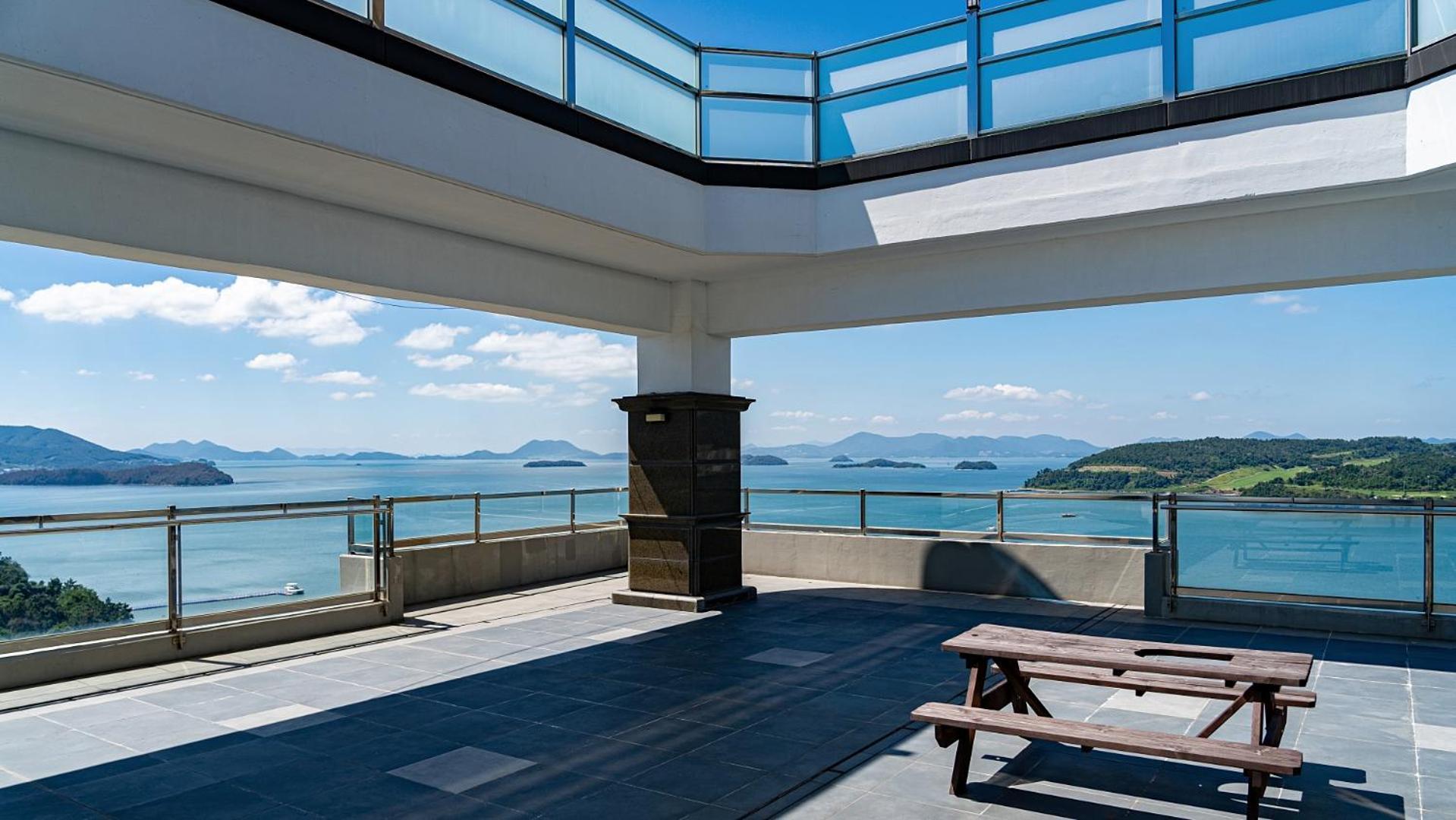 Hotel Jcs Yeosu Eksteriør bilde
