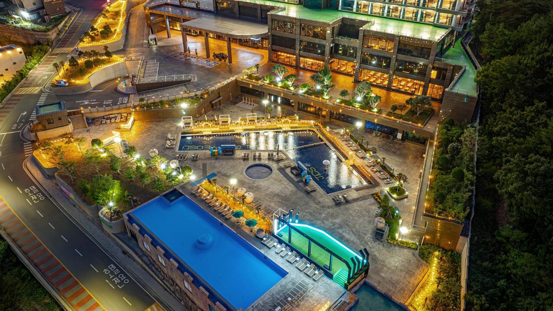 Hotel Jcs Yeosu Eksteriør bilde